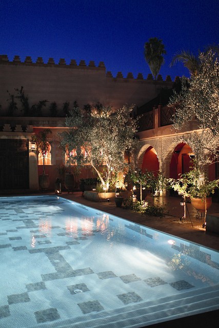 Central Palace Hotel