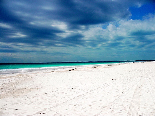 Pink Sand Beach 5kms long