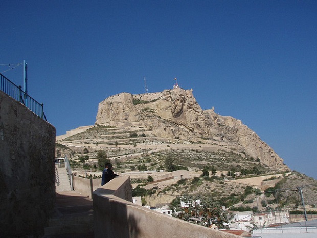Alicante Hiking Route from below