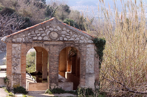 Alicante Monuments on the path